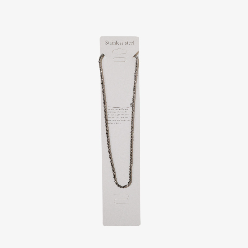 Collar chic plateado