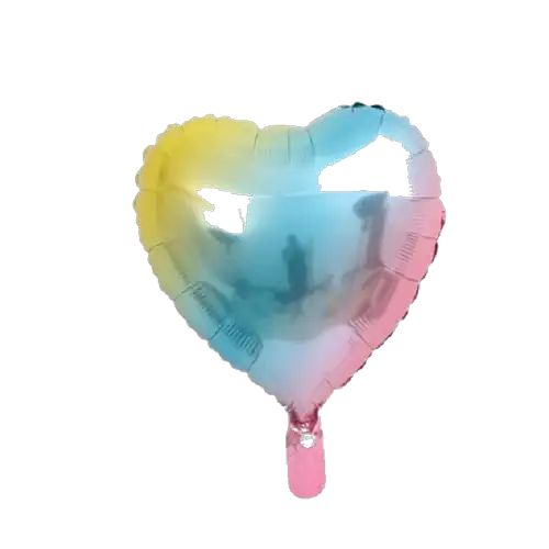 Globo con forma de corazón arcoíris 