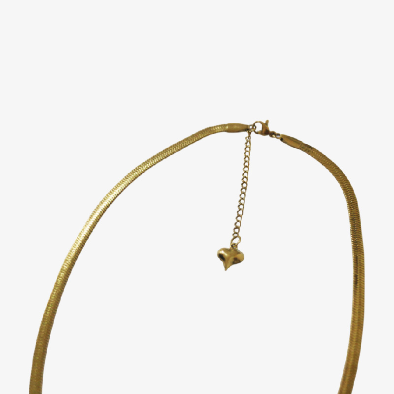 Collar chic dorado