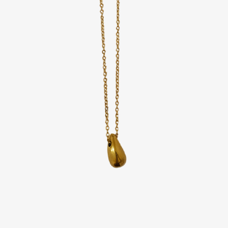 Collar fino con dije Gota de Lluvia